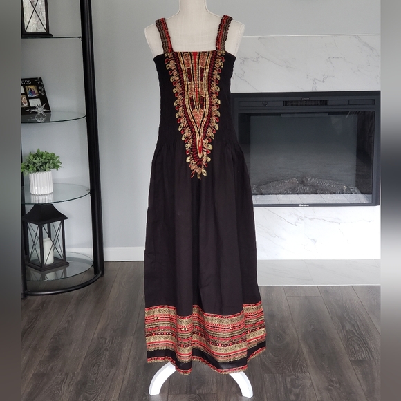 Ashro Dresses & Skirts - Ashro Black Maxi Dress with Red And Gold Design Size1X